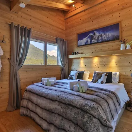 Arte 12px Hot Bath Sauna Chalet *
